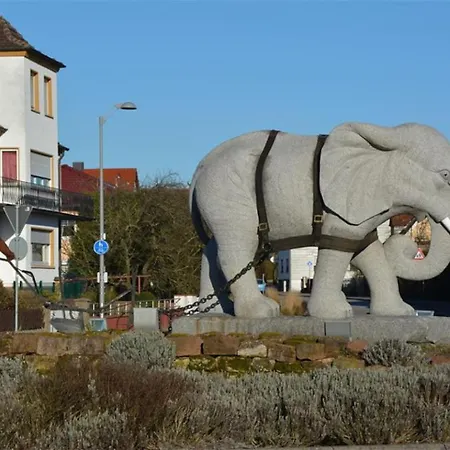 Private Gemuetliche Einliegerwohnung Apartment *