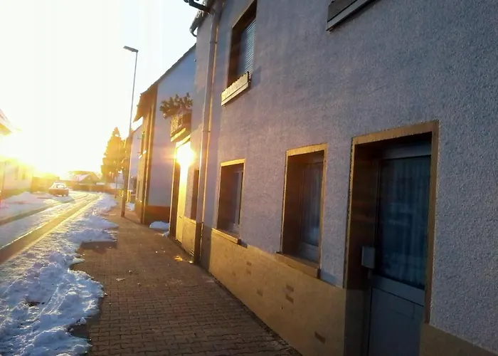 Private Gemuetliche Einliegerwohnung 公寓